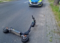 Groźny wypadek na hulajnodze w Zduńskiej Woli. 15-letni chłopiec w ciężkim stanie został zabrany śmigłowcem LPR 3 269 246145