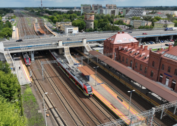 Modernizacji dworca w Skierniewicach ciąg dalszy. Pojawią się m.in. elektroniczne tablice