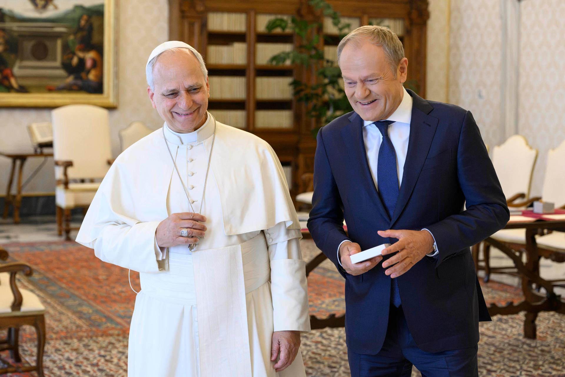 Premier Donald Tusk zaprosił papieża Leona XIV do Polski. Podał możliwą datę 3 Premier Donald Tusk zaprosił Leona XIV do Polski. Podał możliwą datę