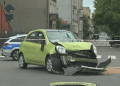 Dachowanie w centrum Łodzi. Cztery osoby trafiły do szpitala