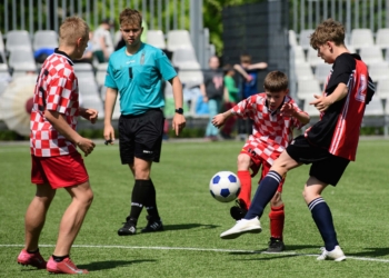 IV Turniej w pilce noznej szkol specjalnych fot Sebastian Szwajkowski 20