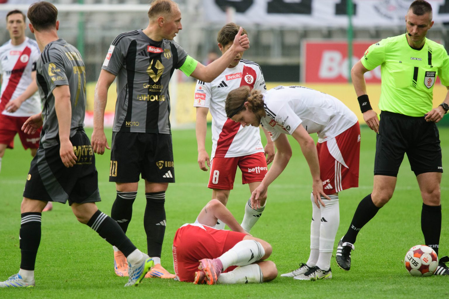 LKS Lodz vs Pogon Grodzisk fot Sebastian Szwajkowski 13