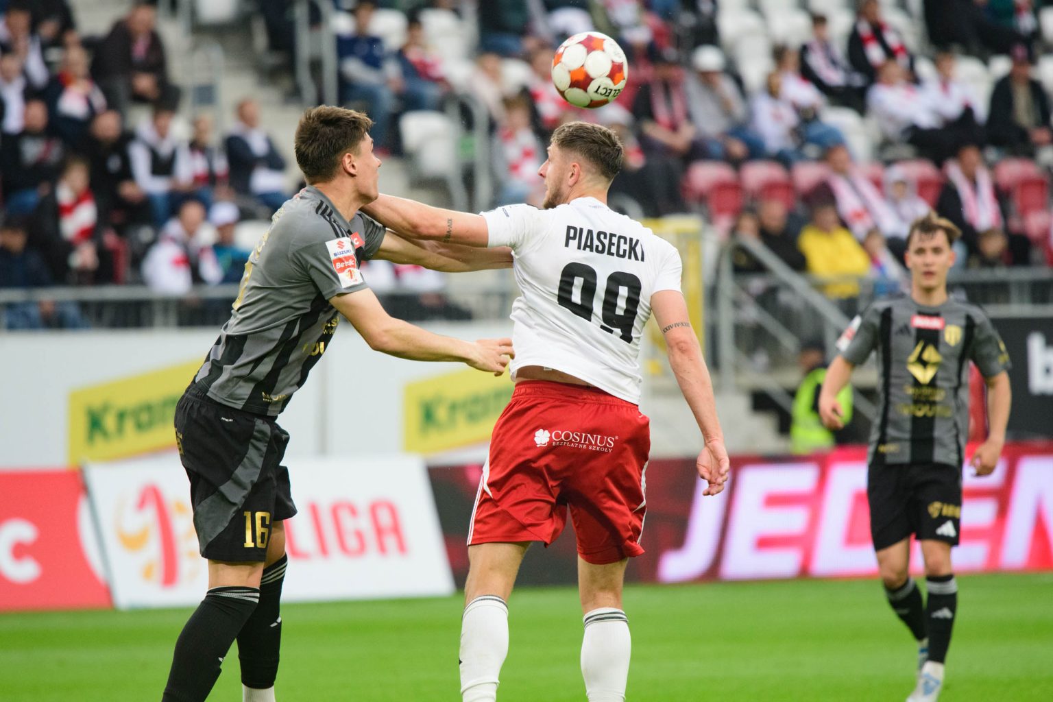 LKS Lodz vs Pogon Grodzisk fot Sebastian Szwajkowski 15