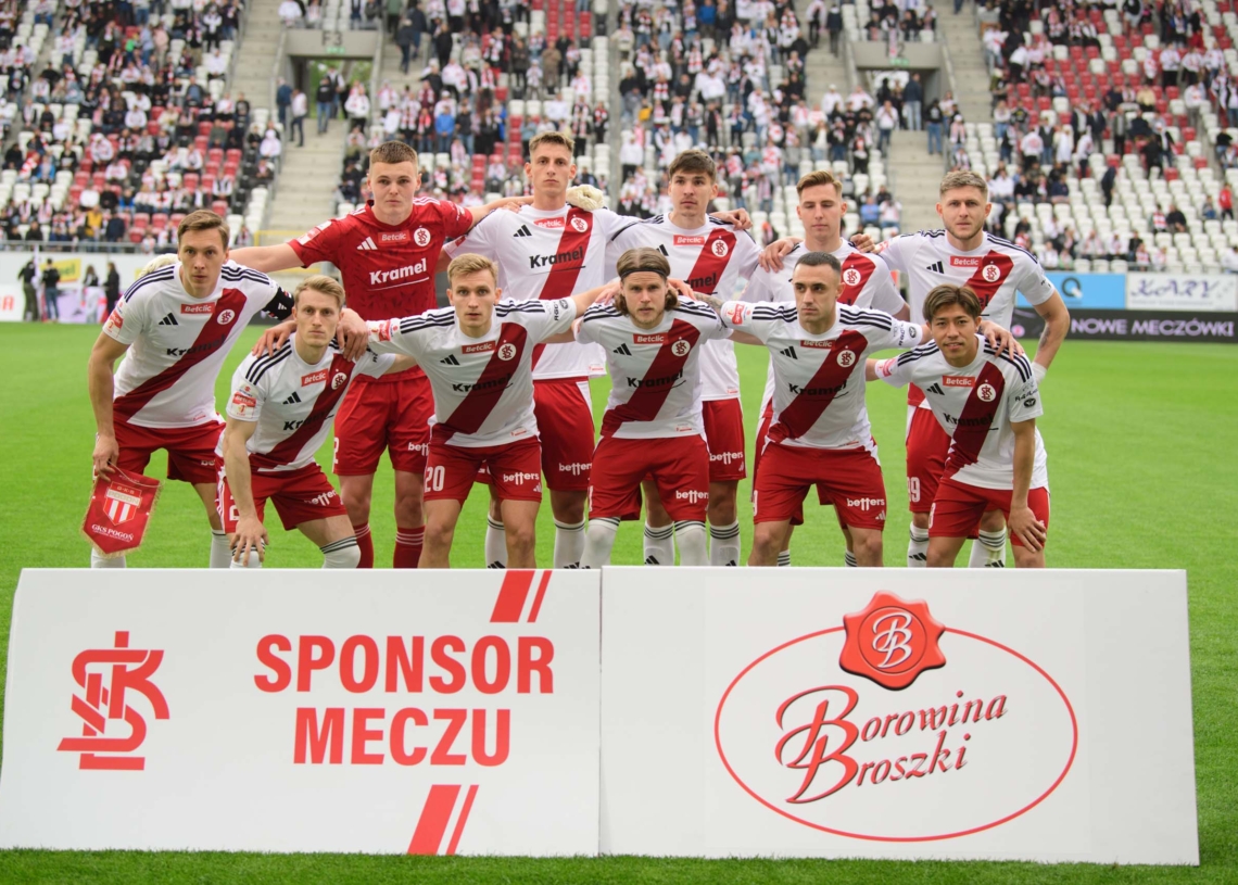 ŁKS żegna 5 zawodników 1 LKS Lodz vs Pogon Grodzisk fot Sebastian Szwajkowski 19