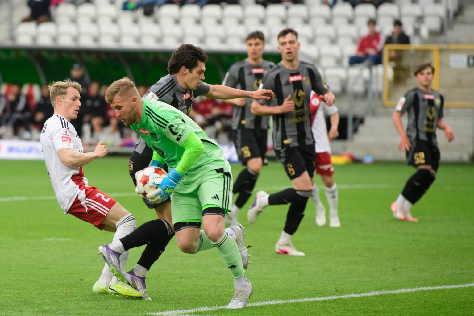 LKS Lodz vs Pogon Grodzisk fot Sebastian Szwajkowski 20