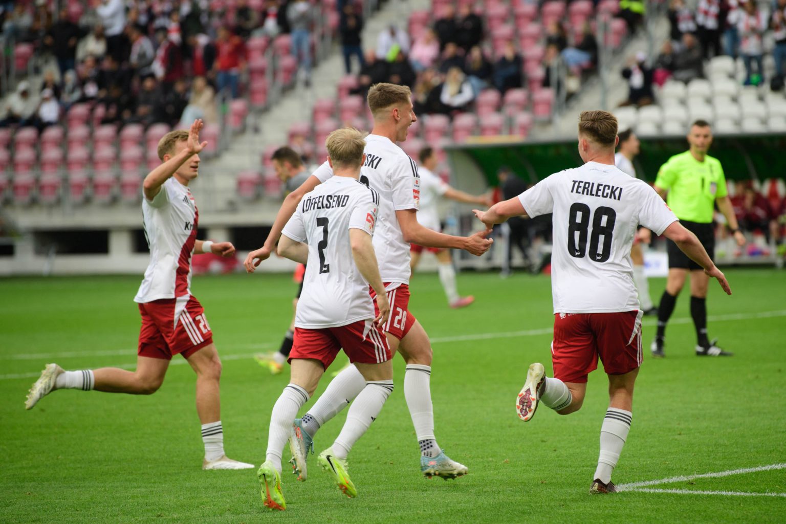 LKS Lodz vs Pogon Grodzisk fot Sebastian Szwajkowski 22