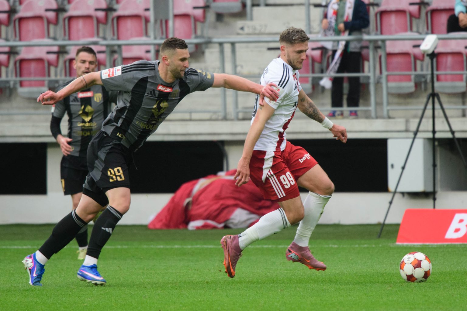 ŁKS Łódź vs Pogoń Grodzisk fot Sebastian Szwajkowski_7 LKS Lodz vs Pogon Grodzisk fot Sebastian Szwajkowski 7