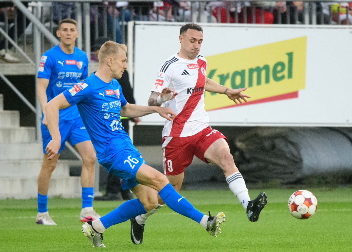 Niepokój w ŁKS-ie Łódź. Kontuzja Andreu Arasy przed ostatnią kolejką 1 ŁKS Łódź - Pogoń Siedlce