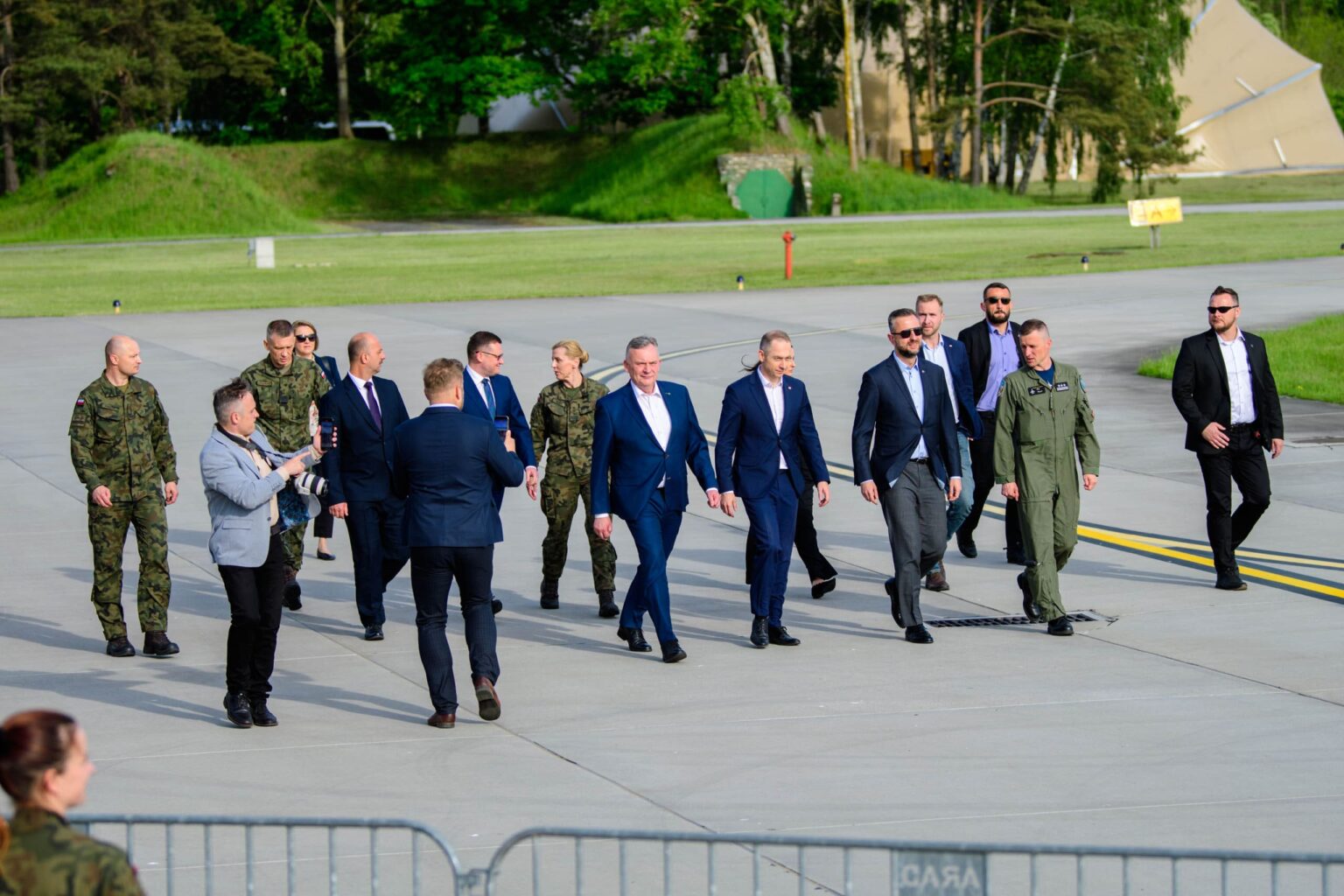 Ladowanie pierwszych F35 w Bazie w Lasku fot Sebastian Szwajkowski 1
