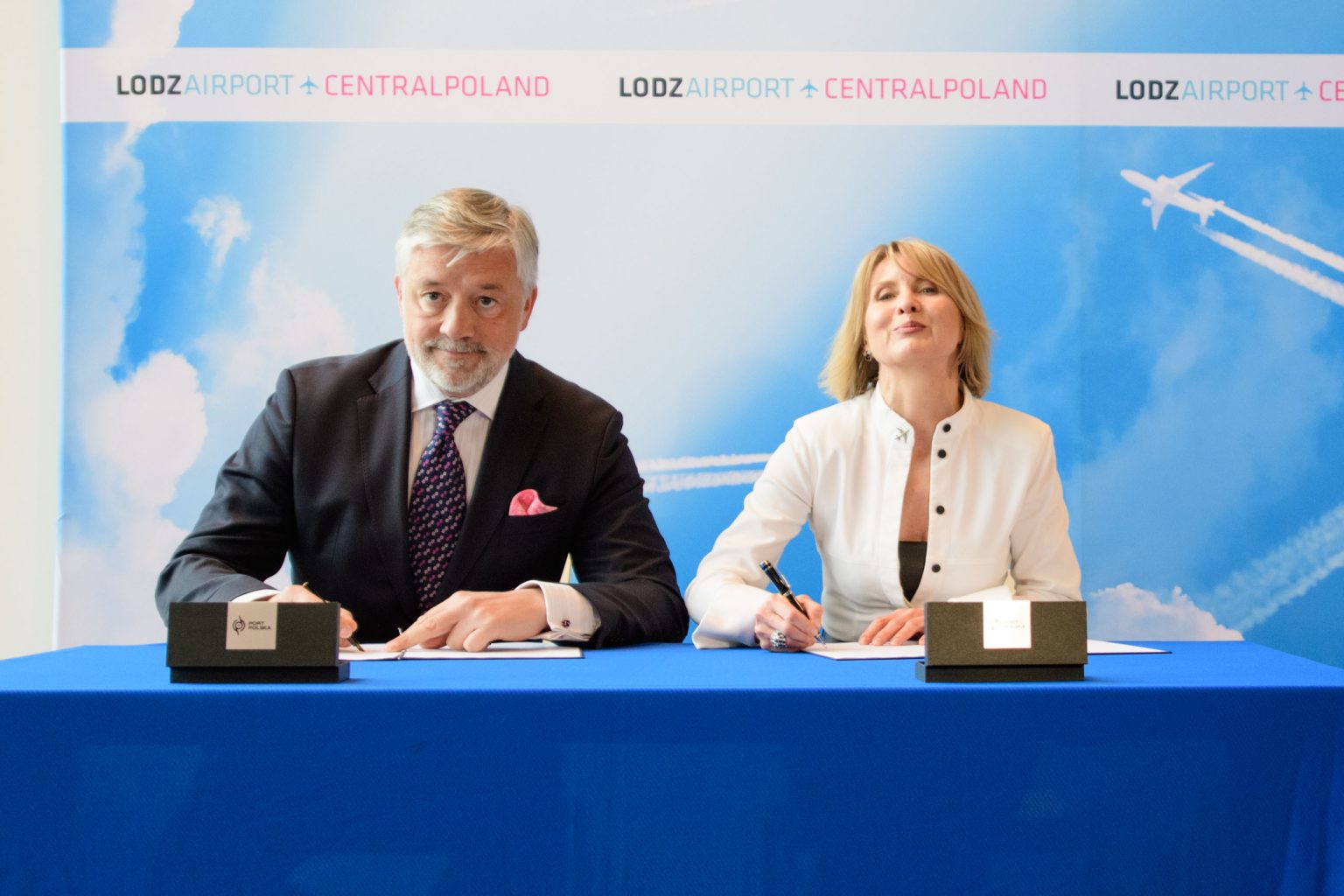 Podpisanie listu intencyjnego pomiedzy lodzkim lotniskiem i CPK fot Sebastian Szwajkowski 2