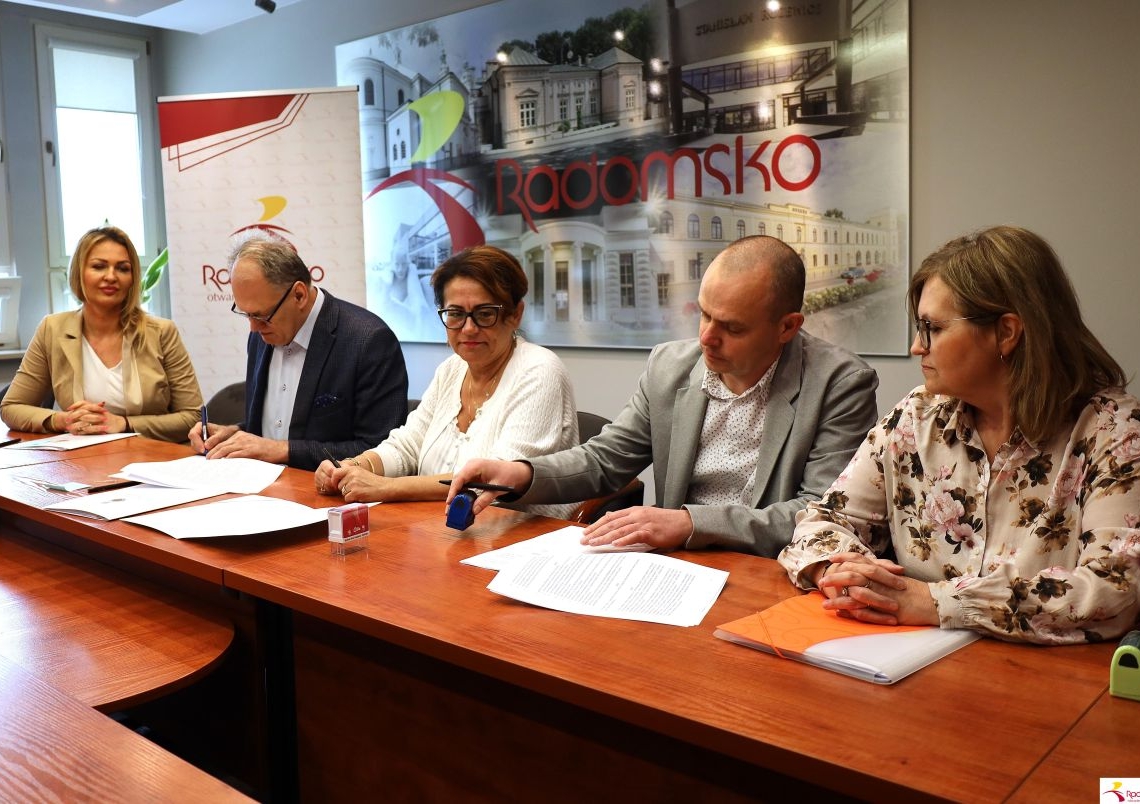 Kolejne budynki przejdą remont. Dotacje na rewitalizację w Radomsku