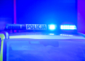 Obnażali się przed kobietami w centrum Łowicza. Policja szuka sprawców
