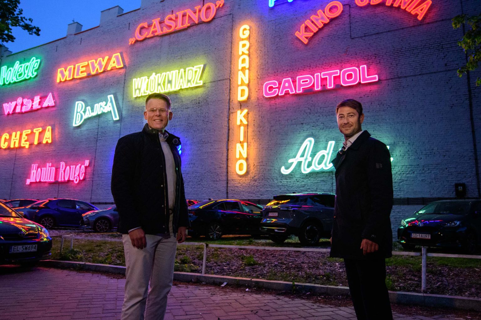 Proba generalna Galererii Neonow fot Sebastian Szwajkowski 3