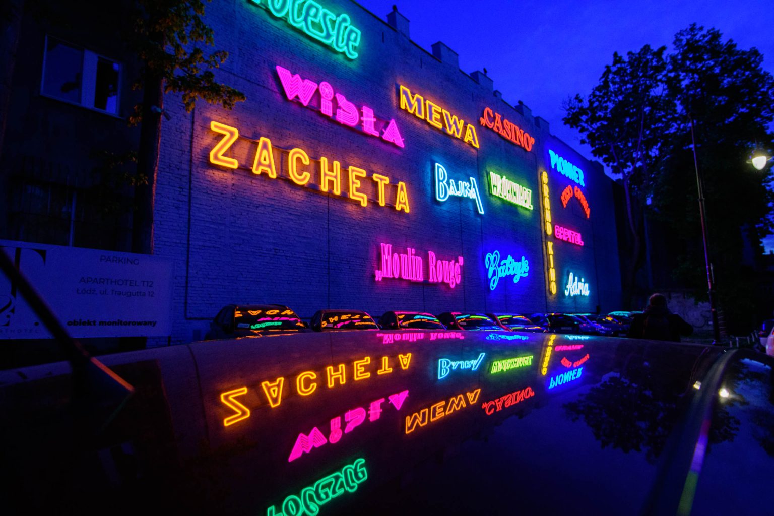 Proba generalna Galererii Neonow fot Sebastian Szwajkowski 5
