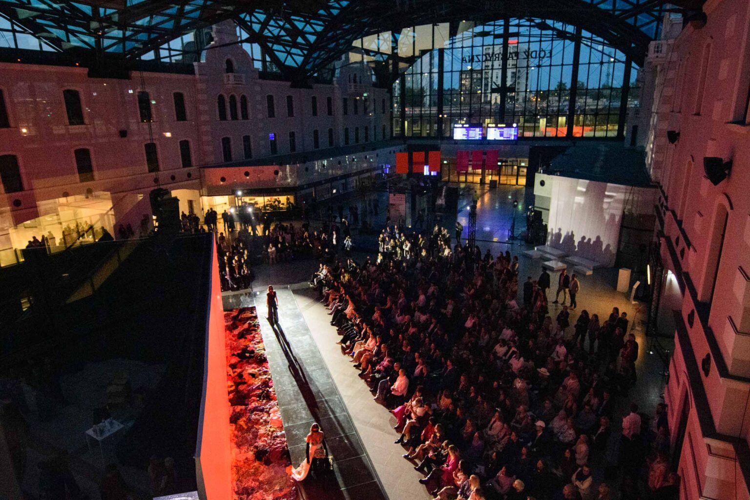 Trend Station na dworcu Łódź Fabryczna fot Sebastian Szwajkowski_12 Trend Station na dworcu Lodz Fabryczna fot Sebastian Szwajkowski 12