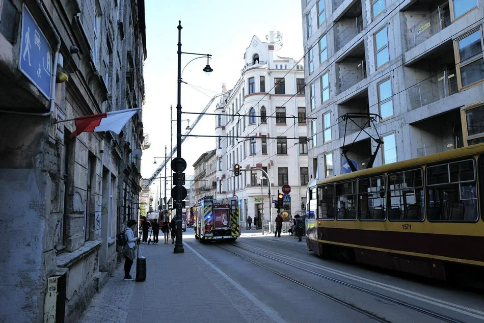 Pożar kamienicy przy Kilińskiego. MPK jeździ objazdami 1 Pożar kamienicy przy Klińskiego. MPK jeździ objazdami