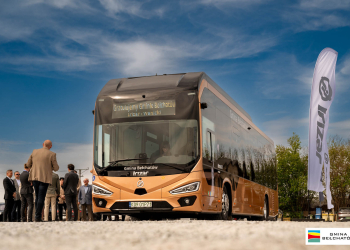Nowy autobus elektryczny będzie woził mieszkańców gminy Bełchatów
