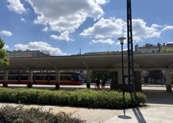 Torowisko za miliony nie będzie dostępne? Przy Północnej chcą parkować architekci
