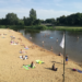 W Sieradzu wypoczywają nad rzeką. Na razie bez badań i ratownika 7 W Sieradzu wypoczywają nad rzeką. Na razie bez badań i ratownika