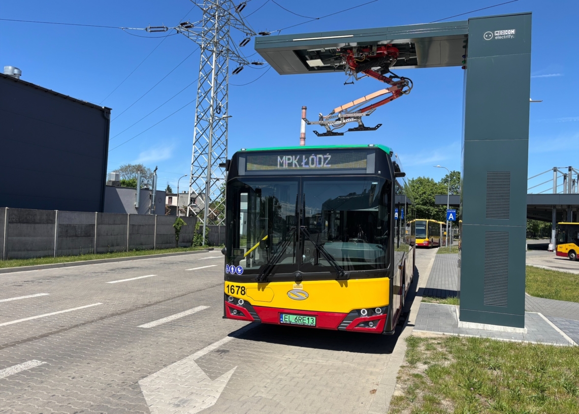 Nowe autobusy elektryczne dla MPK-Łódź. Pierwsze z nich już jeżdżą po mieście [ZDJĘCIA]