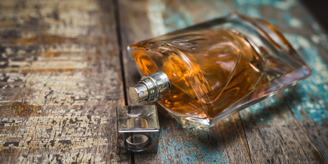 Nowe trendy w męskiej perfumerii. Jak dobrać zapach, który utrzyma się przez cały dzień? 1 Nowe trendy w męskiej perfumerii. Jak dobrać zapach, który utrzyma się przez cały dzień?