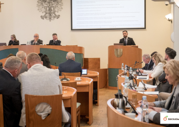 Spór o drogi w Bełchatowie. Prezydent zapowiada złożenie skargi