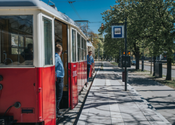 Długi weekend i Boże Ciało w Łodzi. Zmiany w komunikacji miejskiej