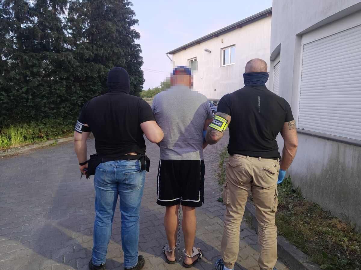 Wysadzili bankomat w Gorzkowicach. Teraz grozi im do 10 lat więzienia