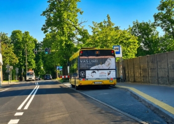 Zmiany w pabiakickiej komunikacji miejskiej. Autobusy i tramwaje jadą inaczej