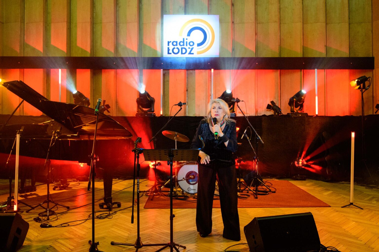 Gloria Artis z Krystyną Prońko w Studiu Debicha fot Sebastian Szwajkowski_21 Gloria Artis z Krystyna Pronko w Studiu Debicha fot Sebastian Szwajkowski 21