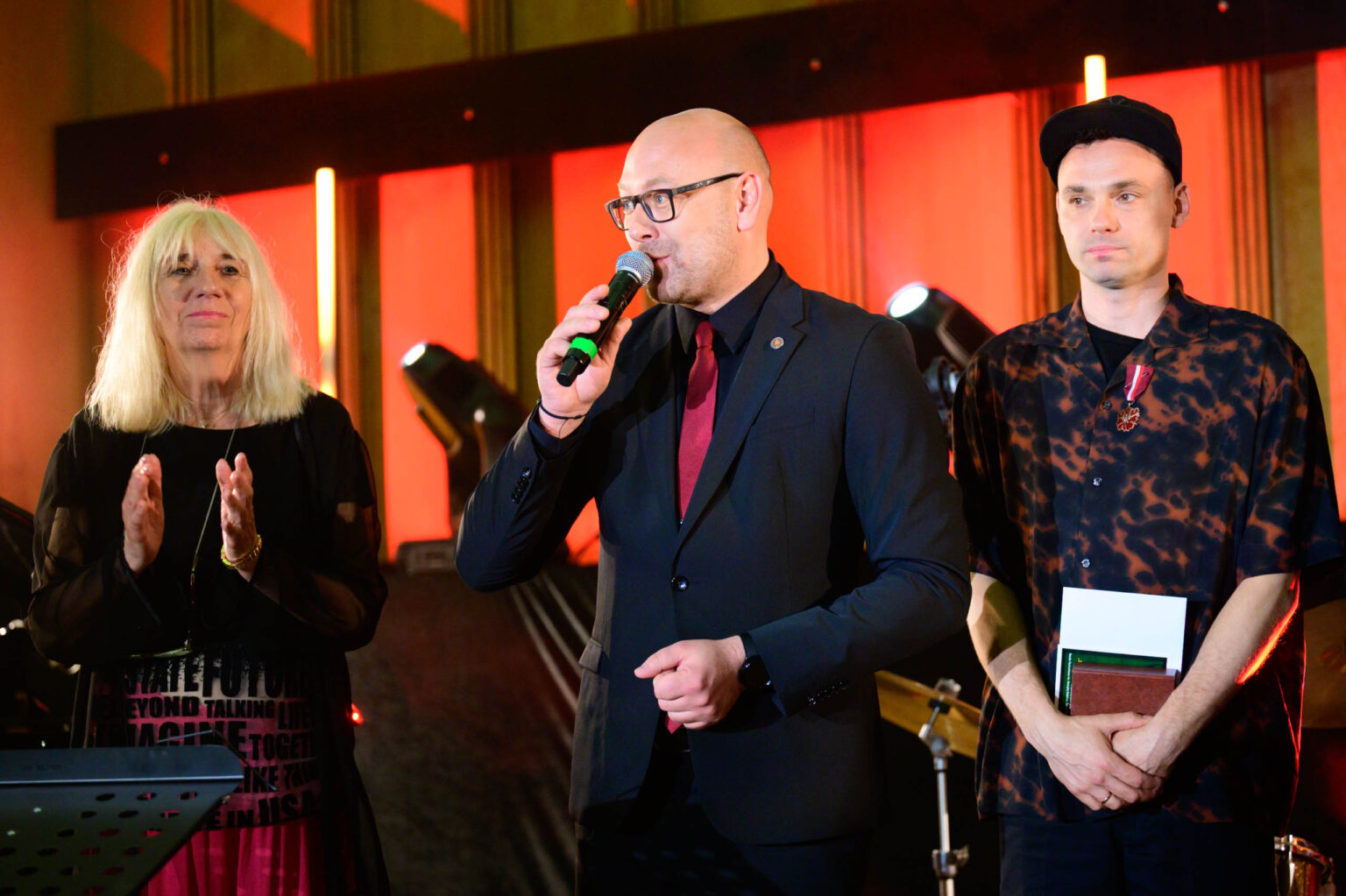 Gloria Artis z Krystyną Prońko w Studiu Debicha fot Sebastian Szwajkowski_50 Gloria Artis z Krystyna Pronko w Studiu Debicha fot Sebastian Szwajkowski 50