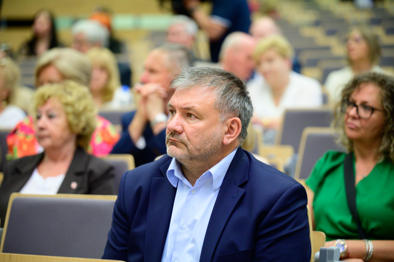 Konferencja Bezpieczny Senior z ministrem sprawiedliwości Waldemarem Żurkiem fot Sebastian Szwajkowski_26 Konferencja Bezpieczny Senior z ministrem sprawiedliwosci Waldemarem Zurkiem fot Sebastian Szwajkowski 26