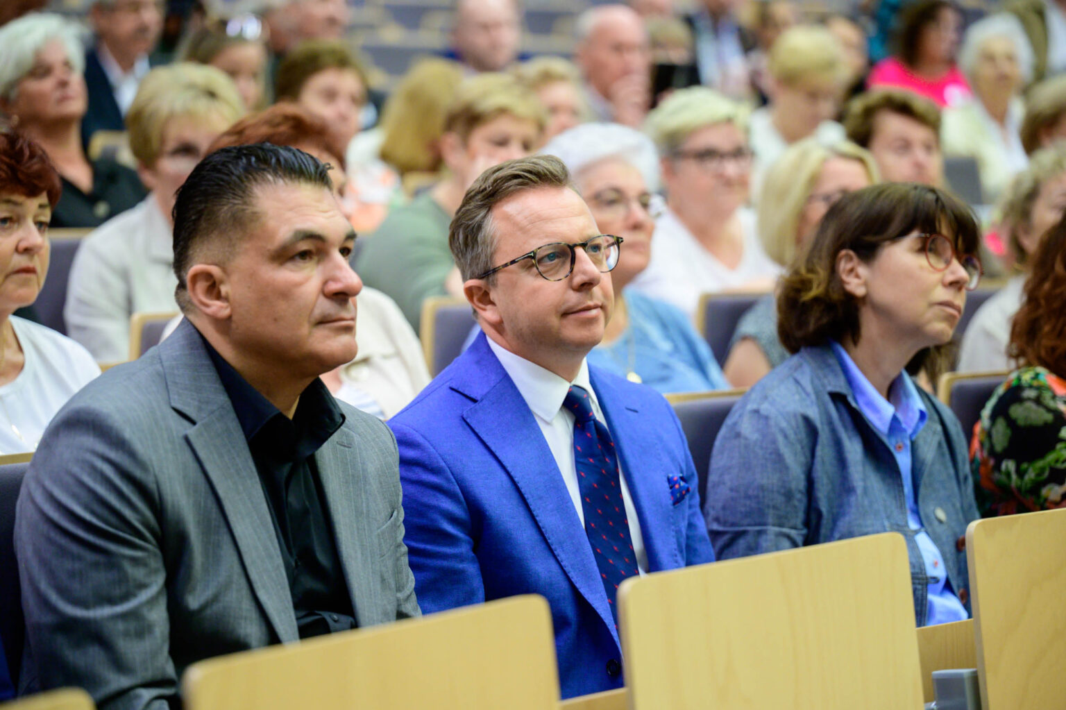 Konferencja Bezpieczny Senior z ministrem sprawiedliwości Waldemarem Żurkiem fot Sebastian Szwajkowski_32 Konferencja Bezpieczny Senior z ministrem sprawiedliwosci Waldemarem Zurkiem fot Sebastian Szwajkowski 32