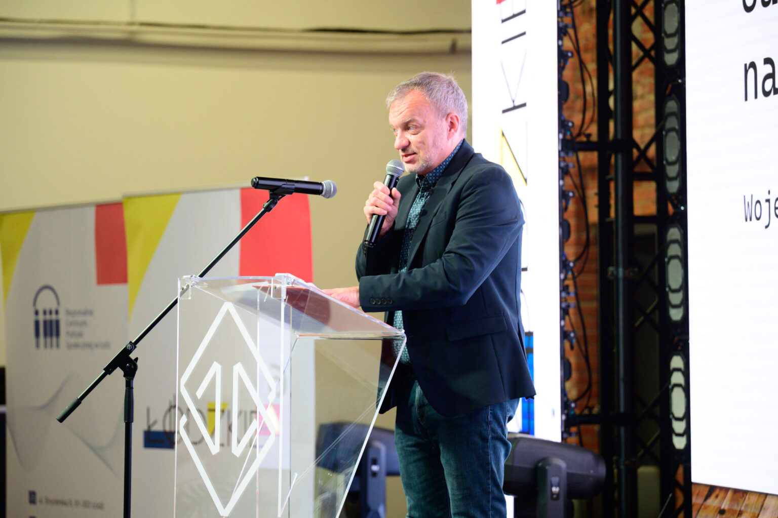 Konferencja o problamach narkotykowych w ŁSSE fot Sebastian szwajkowski_12 Konferencja o problamach narkotykowych w LSSE fot Sebastian szwajkowski 12