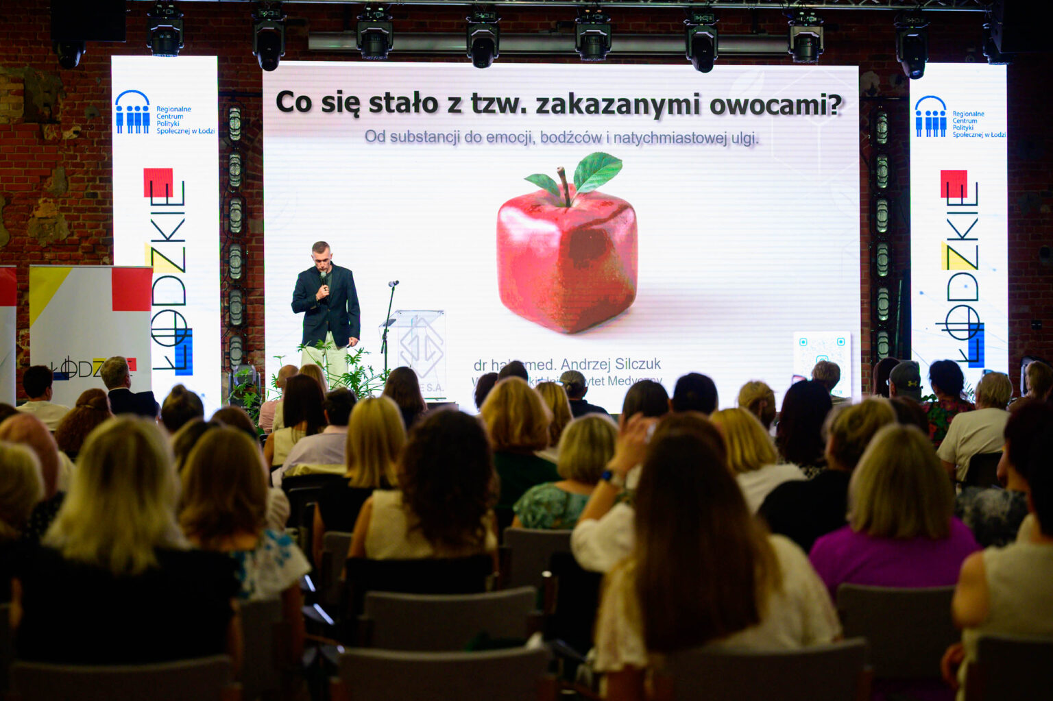 Konferencja o problamach narkotykowych w ŁSSE fot Sebastian szwajkowski_13 Konferencja o problamach narkotykowych w LSSE fot Sebastian szwajkowski 13