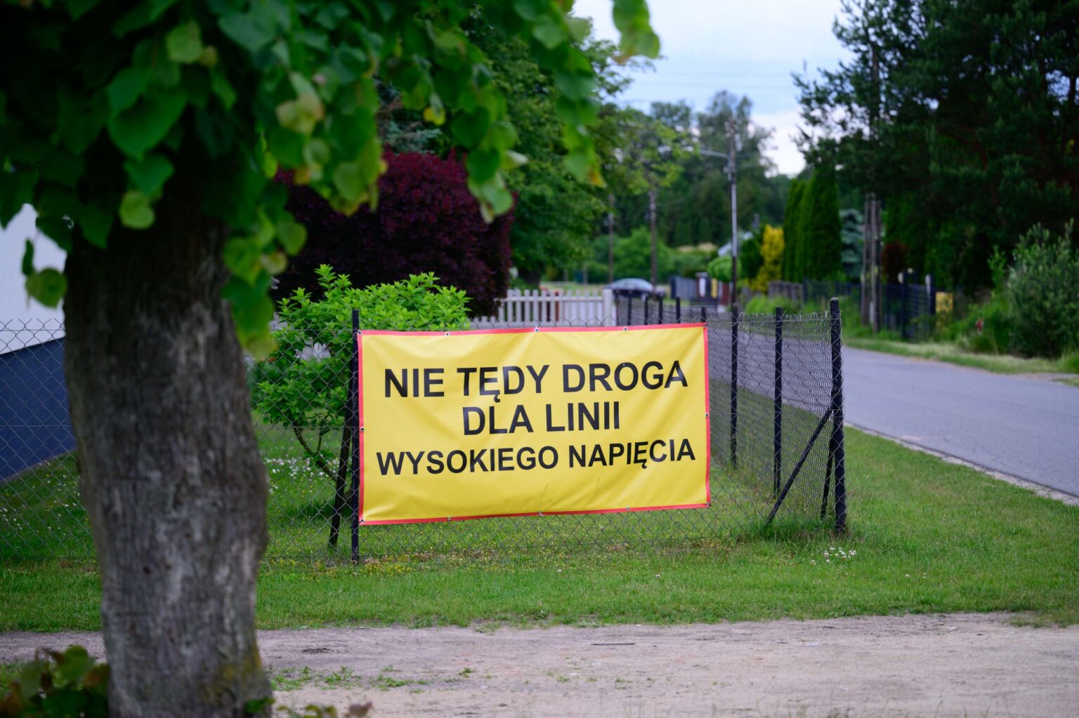 Linia energetyczna w Modlicy spotkanie z mieszkańcami fot Sebastian Szwajkowski_10 Linia energetyczna w Modlicy spotkanie z mieszkancami fot Sebastian Szwajkowski 10