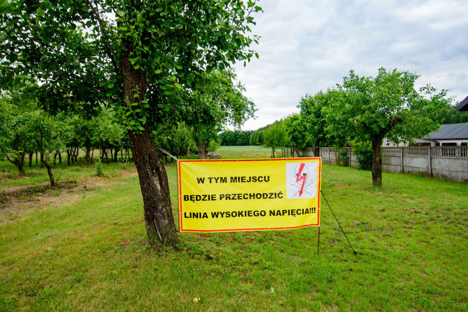 Linia energetyczna w Modlicy spotkanie z mieszkańcami fot Sebastian Szwajkowski_2 Linia energetyczna w Modlicy spotkanie z mieszkancami fot Sebastian Szwajkowski 2