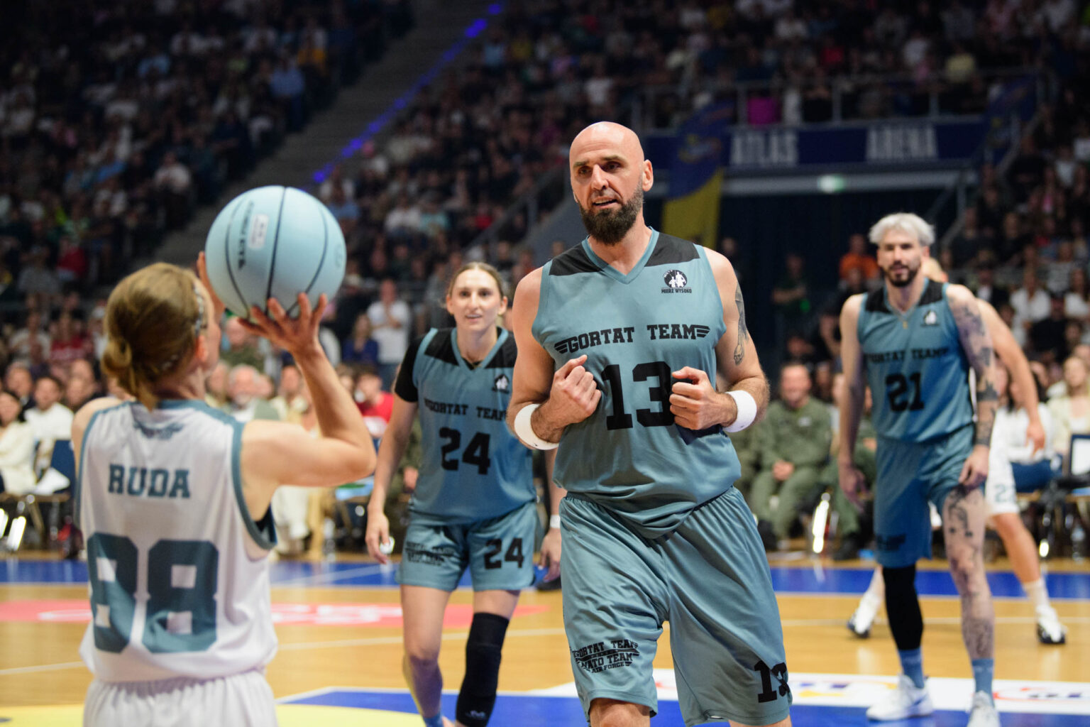 Mecz Gortat Teamt vs NATO fot Sebastian Szwajkowski_15 Mecz Gortat Teamt vs NATO fot Sebastian Szwajkowski 15