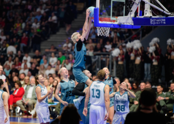 Gortat Team vs Nato Team Air Force w Atlas Arenie