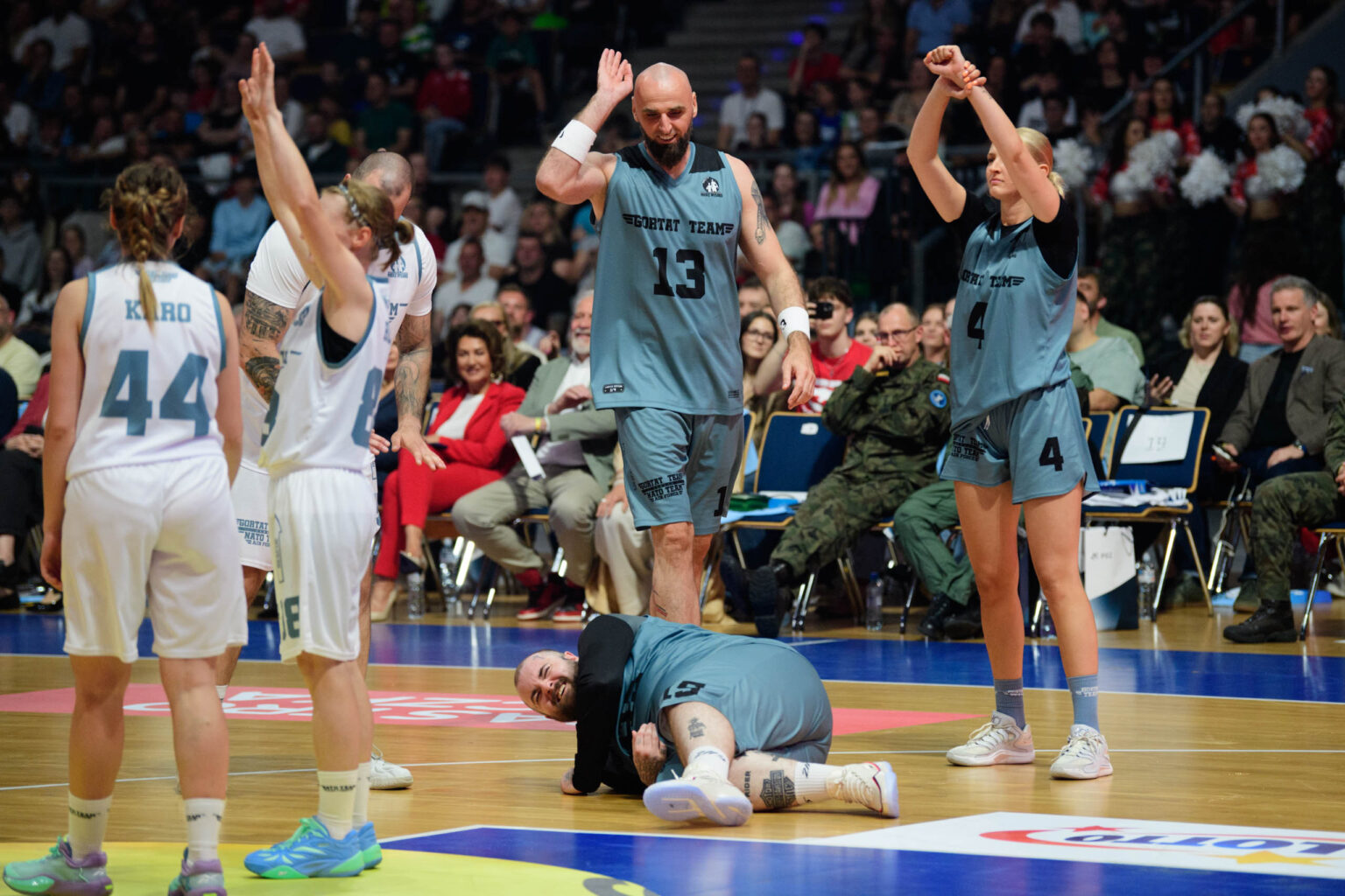 Mecz Gortat Teamt vs NATO fot Sebastian Szwajkowski 36