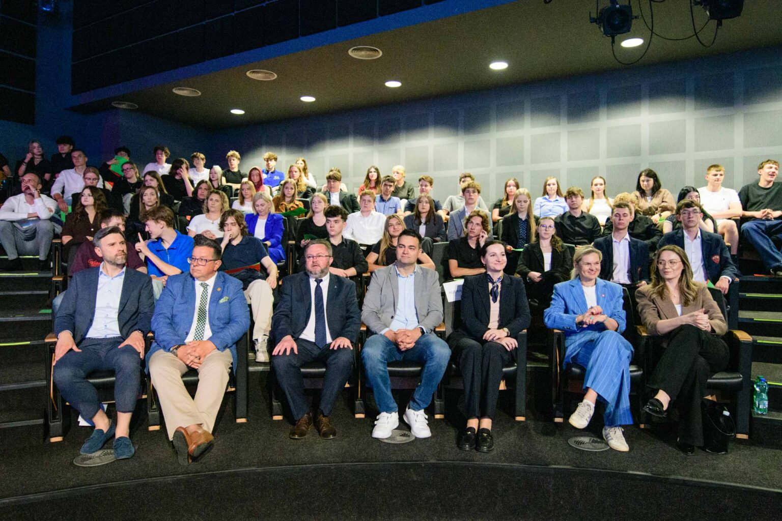 Minister Nowacka w Akademii Sztuk Pieknych fot Sebastian Szwajkowski