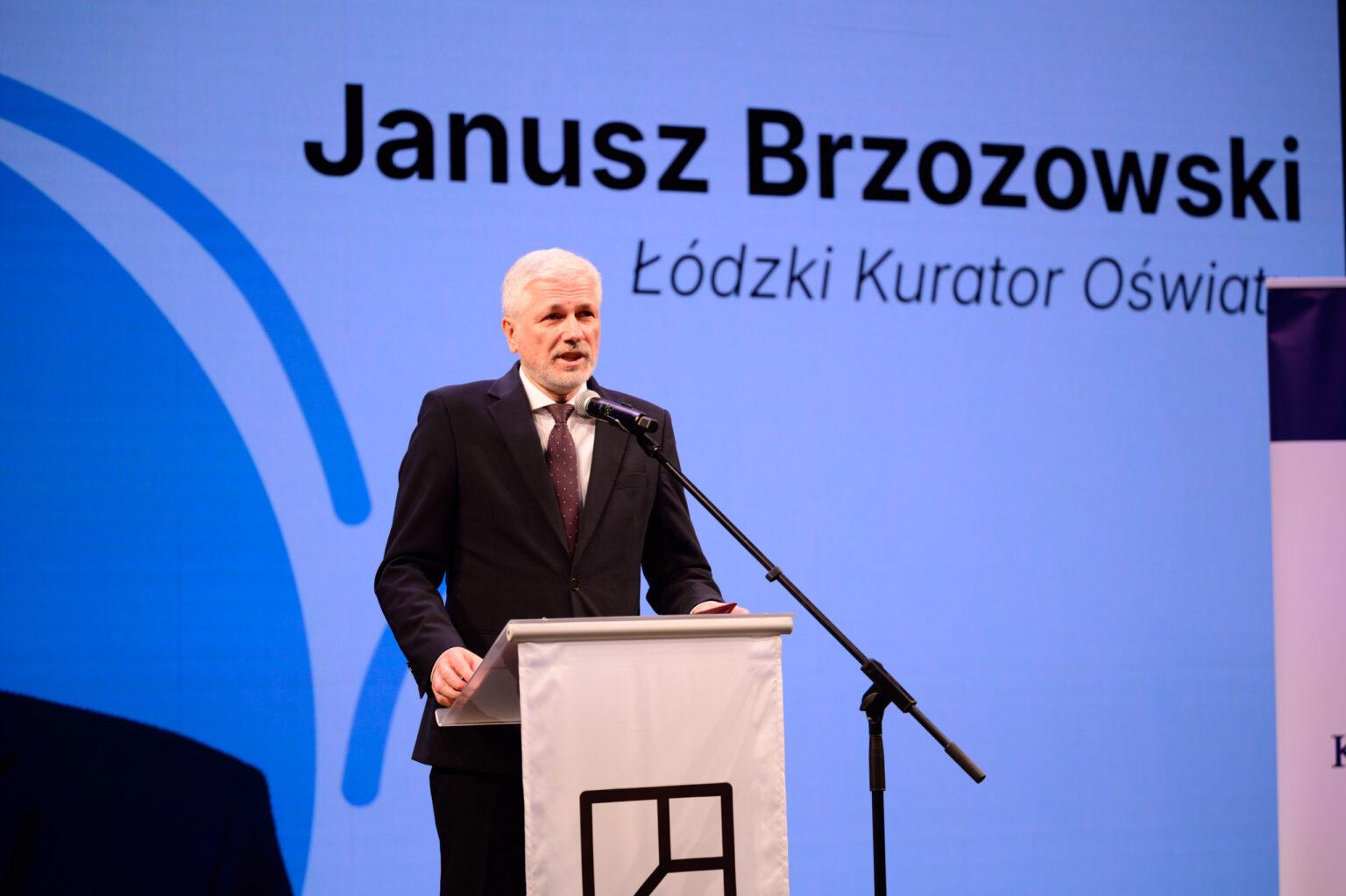Minister Nowacka w Akademii Sztuk Pieknych fot Sebastian Szwajkowski 13