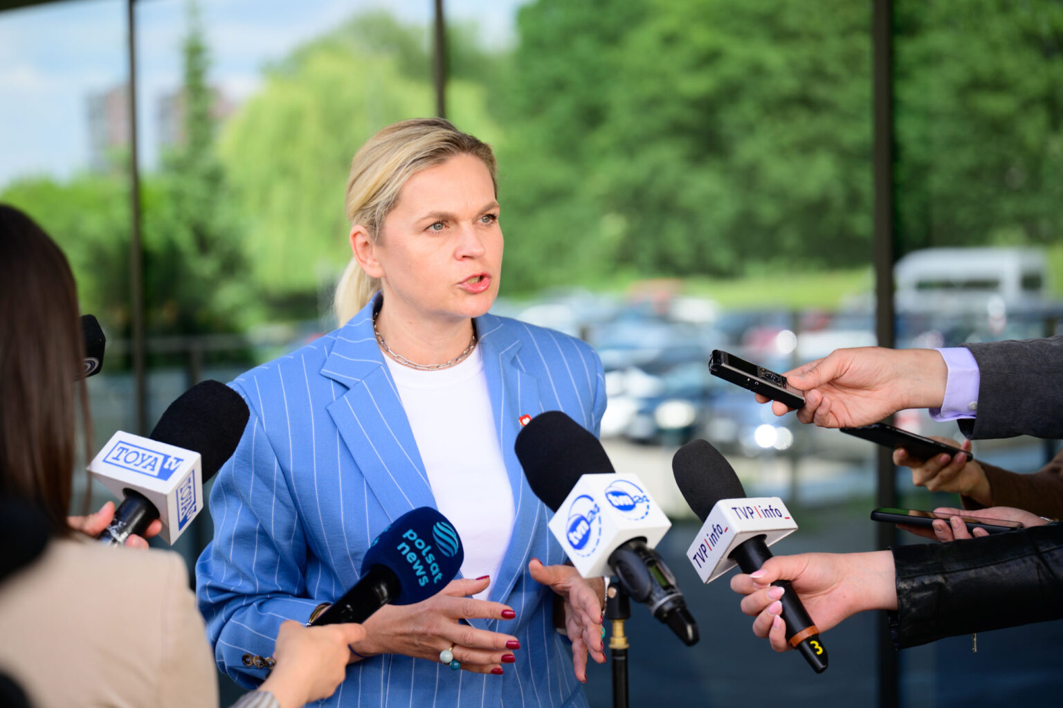 Minister Nowacka w Akademii Sztuk Pieknych fot Sebastian Szwajkowski 4