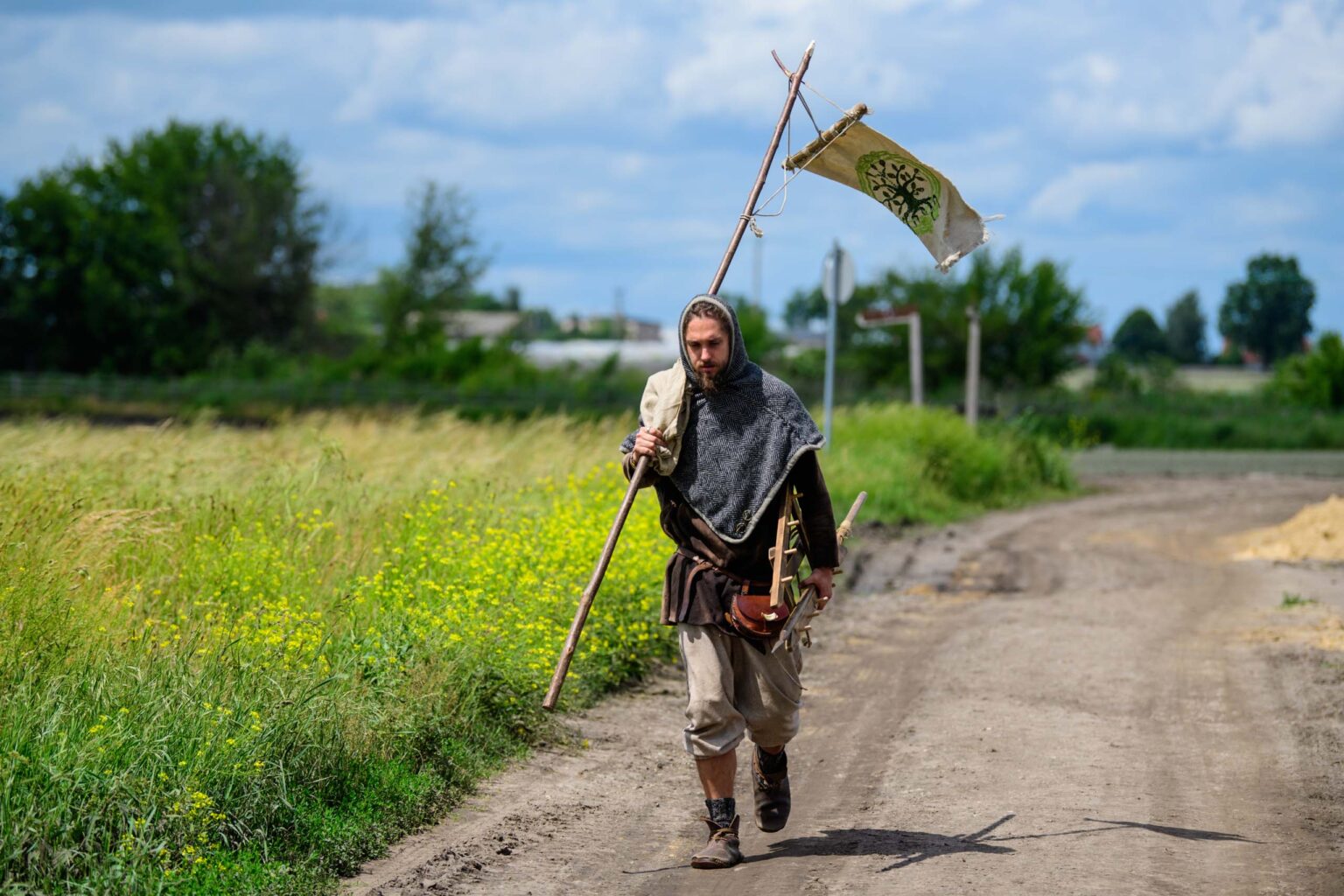 Piknik Archeologiczny w Tumie fot Sebastian Szwajkowski 33