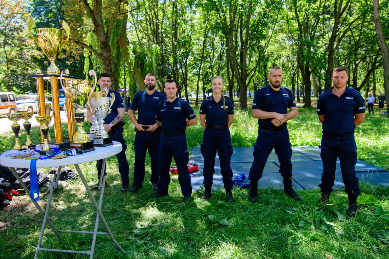 Piknik sluzb mundurowych w Parku Staromiejskim fot Sebastian Szwajkowski