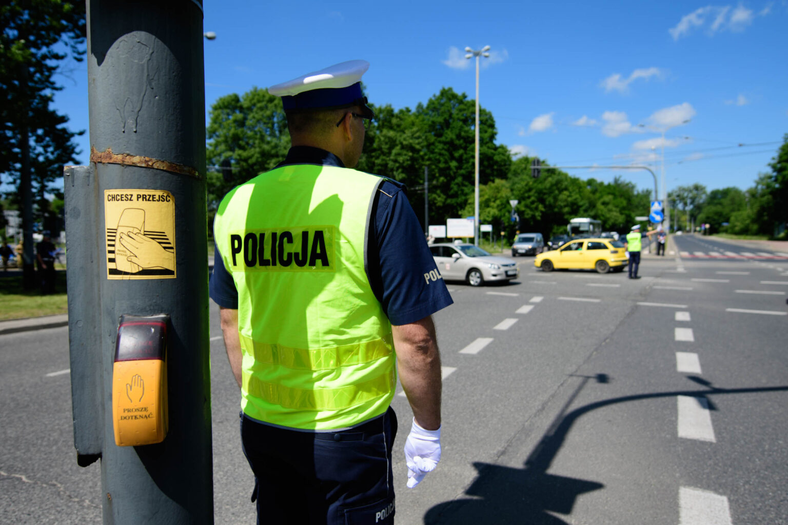 Policyjne zawody w kierowaniu ruchem fot Sebastian Szwajkowski 1