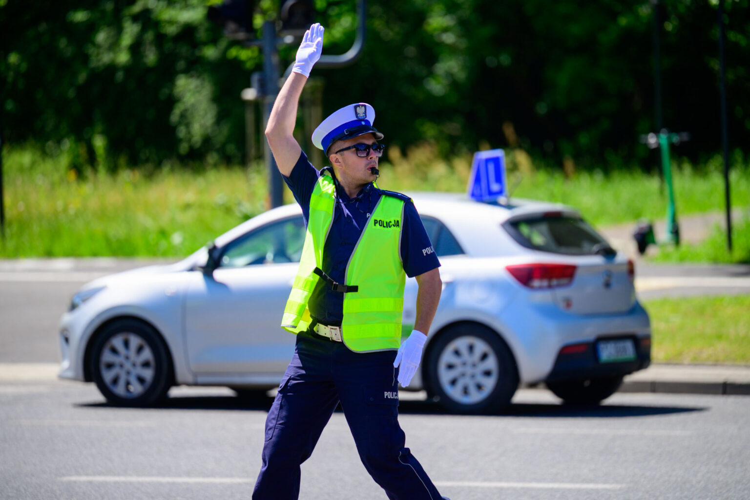 Policyjne zawody w kierowaniu ruchem fot Sebastian Szwajkowski 33