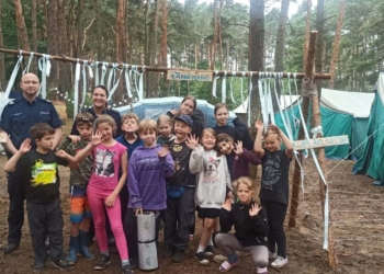 Policja kontroluje obozy harcerskie. Trwa akcja na rzecz bezpiecznych wakacji