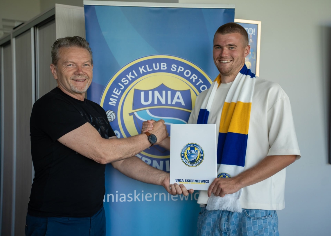 Unia Skierniewice ma nowego pomocnika. Rozegrał 115 spotkań w I lidze 1 Jakub Bieroński - Unia Skierniewice