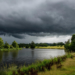 Pogoda na piątek. Deszcz bez zmian, temperatura lekko w górę [PROGNOZA]
